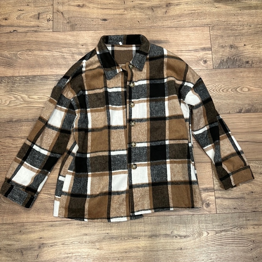 Brown white Black plaid flannel long sleeve shirt, size Large, from a boutique